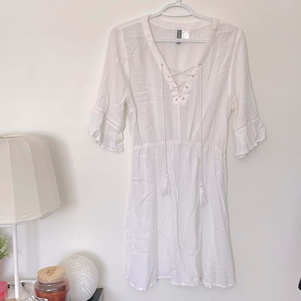 Cute white dress! H&M